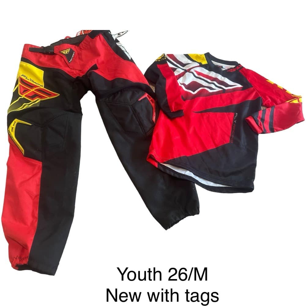 Youth Fly Gear Combo - Size 26/M NWT